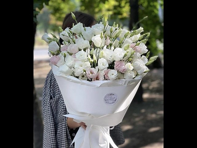Букет еустом