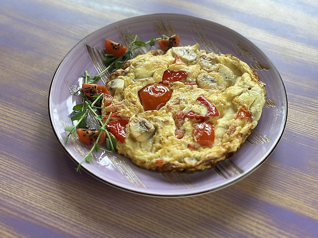 Омлет с овощами