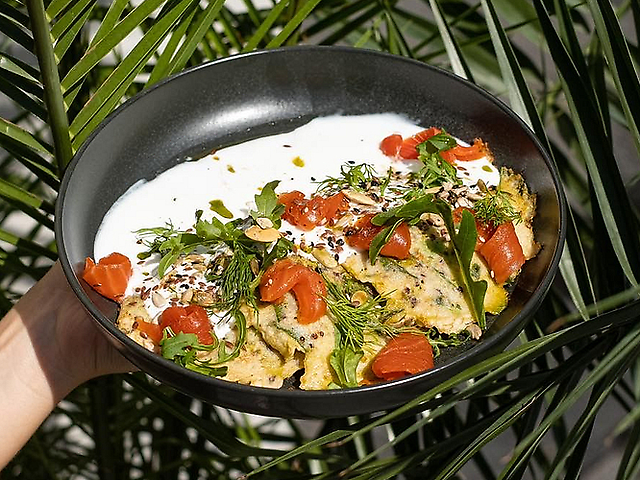 Цукіні-оладки з лососем