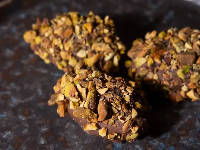 Цукерка фісташка & катаіфі