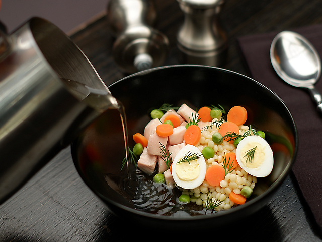 Курячий бульон з птітімом