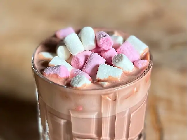 Какао з маршмеллоу