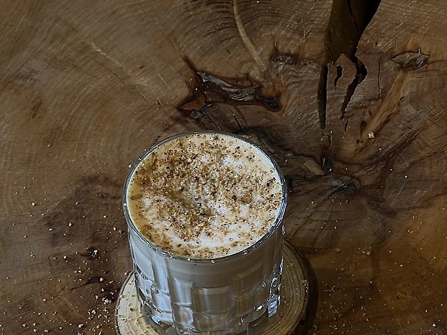 Nuts Latte