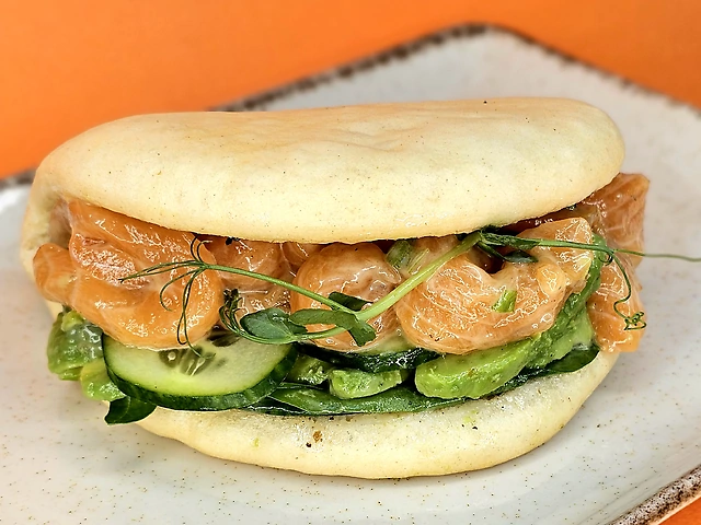 Bao truffle salmon