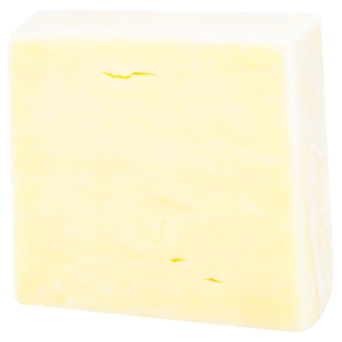 Сир твердий білий Чедар Belgomilk