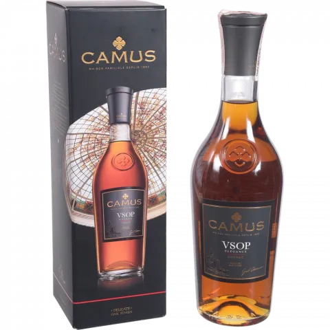 Коньяк Камю VSOP 0,7 л кор. Елеганс Де Люкс