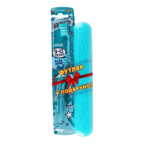 Зуб. щітка Aquafresh Едванс+подарунок